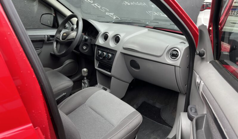 
								Chevrolet Prisma MAXX 2012 full									