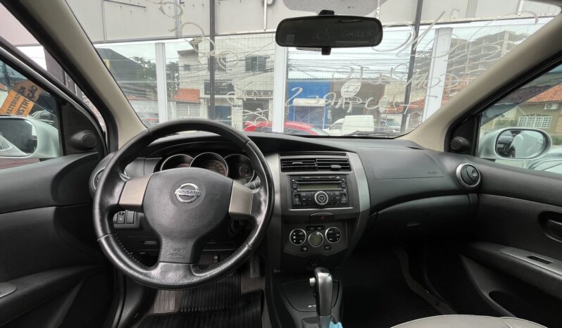 
								Nissan Grand Livina 2010 7 Lugares full									